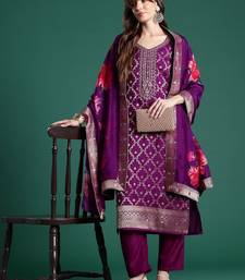 Embroidered Regular Kurta With Trousers & Dupatta