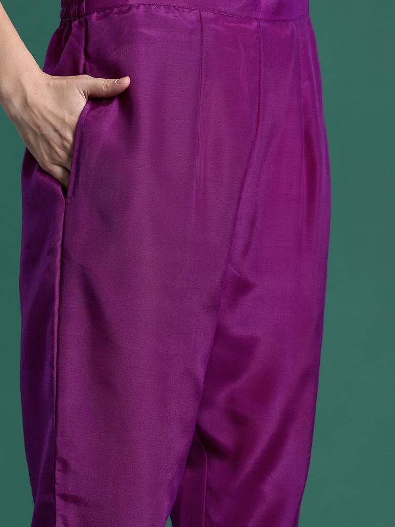Embroidered Regular Kurta With Trousers & Dupatta