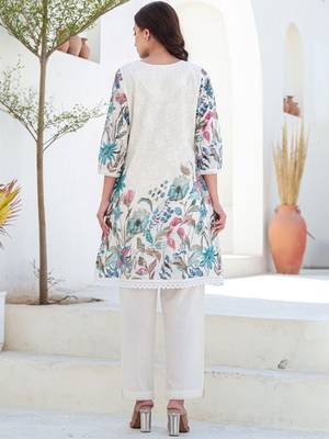 Floral Printed A-Line Pure Cotton Kurta With Trousers 6
