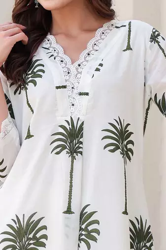 Floral Printed V-Neck Pure Cotton Kurta With Trousers