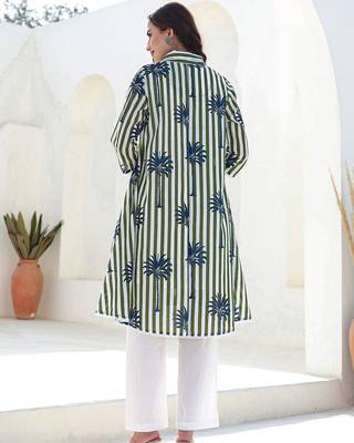 Women Floral Printed Pure Cotton A-Line Kurta with Trousers 6