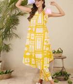 Women Ethnic Motifs Printed Pleated Pure Cotton Kurta with Trousers