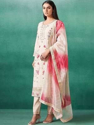 Floral Embroidered V-Neck Mirror Work Straight Kurta & Trousers With Dupatta 1