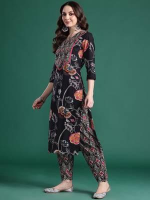 Floral Printed Pure Cotton Kurta with Trousers 4