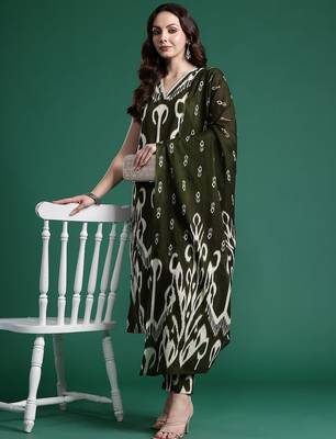 Printed Pure Cotton Kurta with Trousers & With Dupatta 1