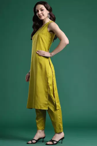 Solid Regular Kurta with Trousers & Dupatta