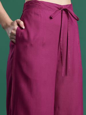 Embroidered Kurta with Trousers 4
