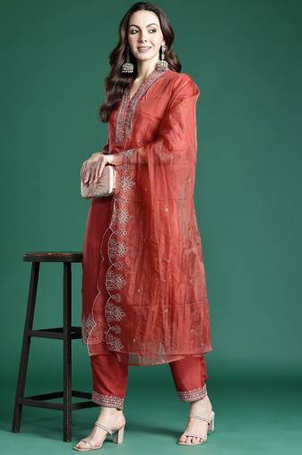 Ethnic Motifs Embroidered Kurta with Trousers & Dupatta