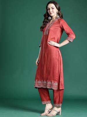 Ethnic Motifs Embroidered Kurta with Trousers & Dupatta 5