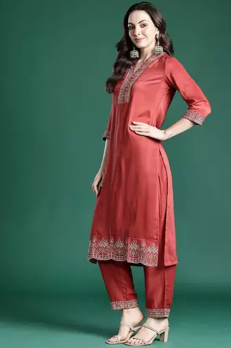 Ethnic Motifs Embroidered Kurta with Trousers & Dupatta