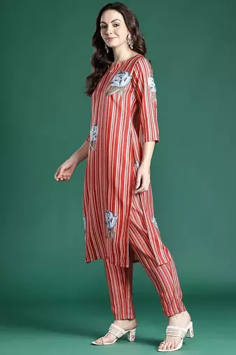 Floral Printed Regular Kurta with Trousers