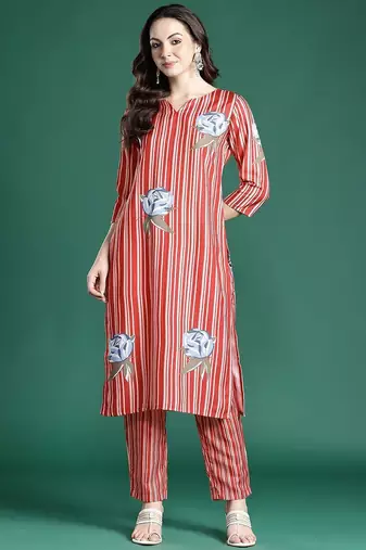 Floral Printed Regular Kurta with Trousers