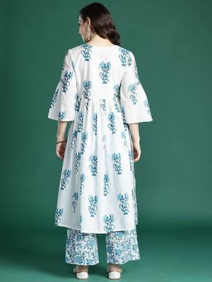 Floral Printed Regular Pure Cotton Kurta with Palazzos 6