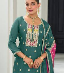 Women Ethnic Motifs Embroidered Regular Mirror Work Kurta with Trousers & With Dupatta