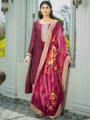 Ethnic Motifs Embroidered Sequinned Kurta With Trousers & Dupatta 1