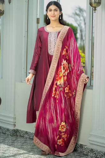 Ethnic Motifs Embroidered Sequinned Kurta With Trousers & Dupatta