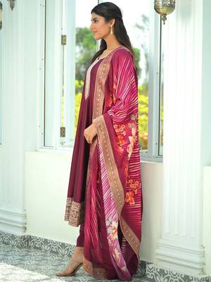Ethnic Motifs Embroidered Sequinned Kurta With Trousers & Dupatta 4