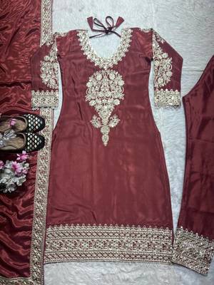 Maroon heavy embroidered chinon kurta set 5