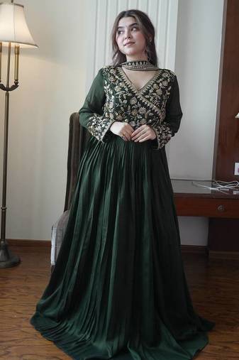 Dark green vichitra silk embroidered gown set