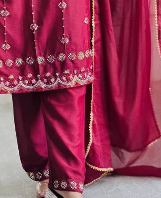 Wine heavy embroidery moti work georgette kurta set 3