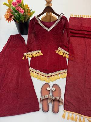 Red mirror work lace border crush silk kurta palazzo set 5