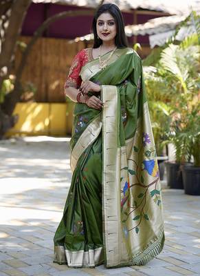 Dark green paithani silk blend saree with floral & peacock motifs 1