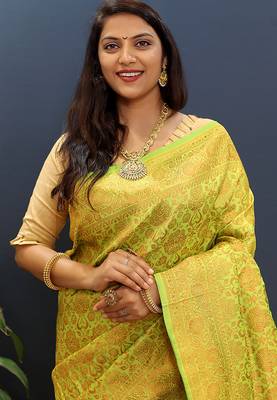 lemon green & gold woven banarasi silk blend saree with rich zari border 4