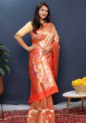 Rose gold silk blend saree with red floral zari weaving & rich brocade pallu 2