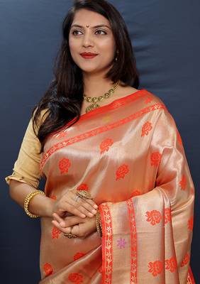 Rose gold silk blend saree with red floral zari weaving & rich brocade pallu 4
