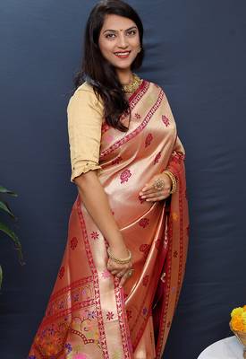 Rose gold silk blend saree with crimson red floral zari weaving & rich brocade pallu 4