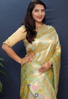 Beige gold silk blend saree with cyan floral zari weaving & rich brocade pallu 4