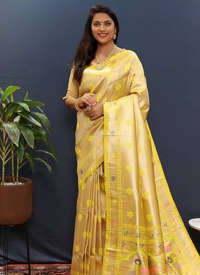 Beige gold silk blend saree with yellow floral zari weaving & rich brocade pallu 1