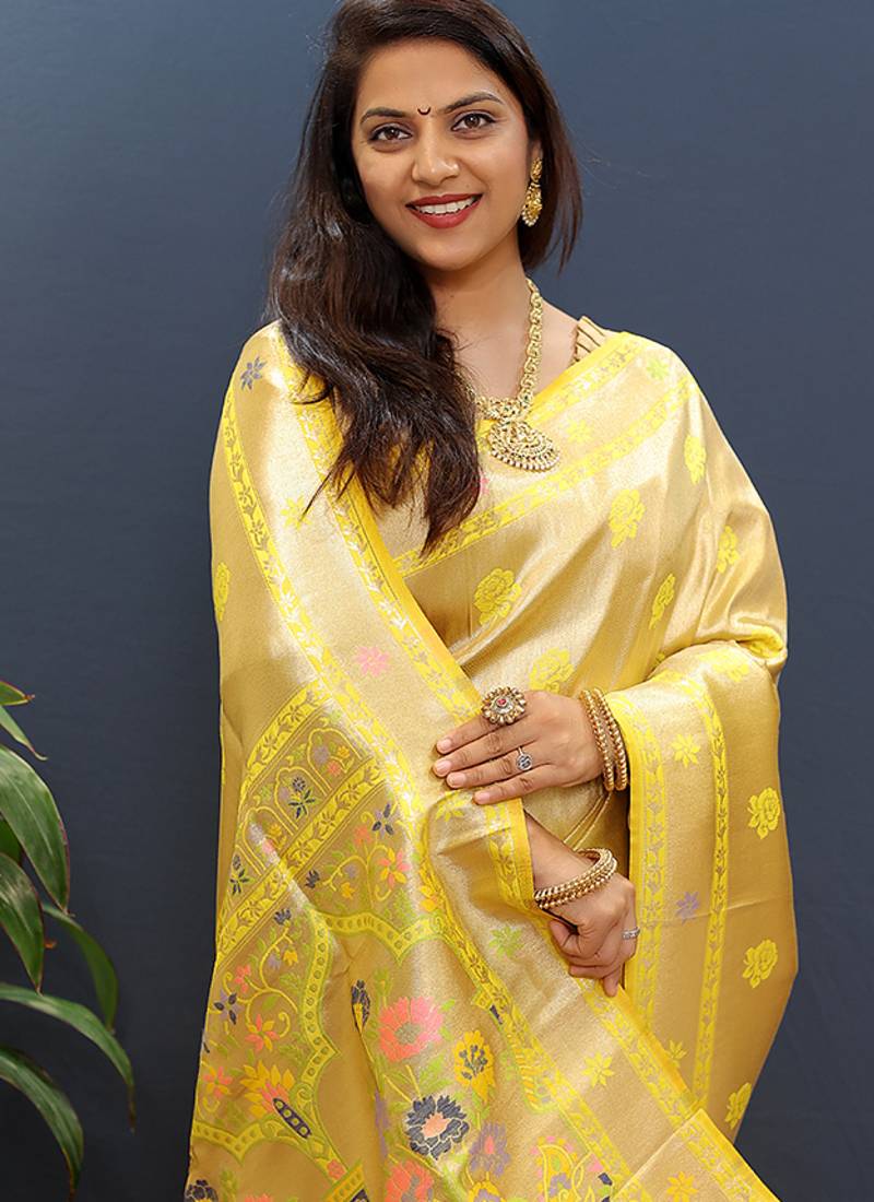 Beige gold silk blend saree with yellow floral zari weaving & rich brocade pallu