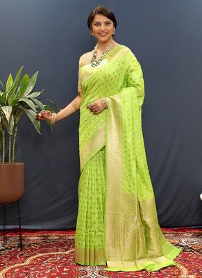 Parrot green banarasi silk blend saree with zari buti & rich woven border 1