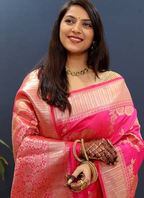 Rani pink banarasi silk blend saree with gold zari floral weaving & rich border 4