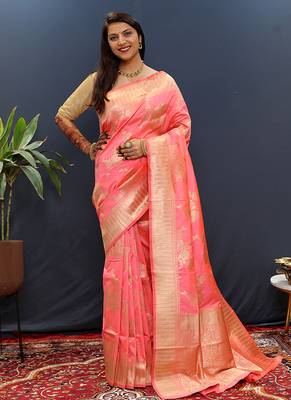 Light pink banarasi silk blend saree with gold zari floral weaving & rich border 1