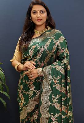 Dark green banarasi silk blend saree with gold zari floral weaving & rich pallu 3