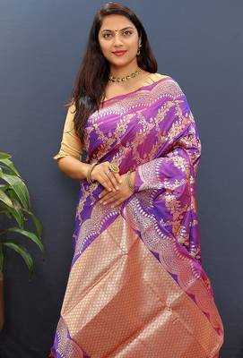 Violet banarasi silk blend saree with gold zari floral weaving & rich pallu 3