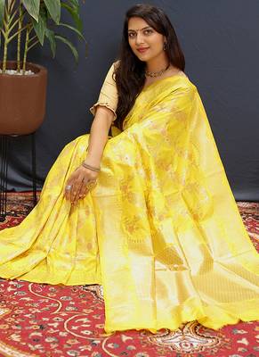 Yellow banarasi silk blend saree with gold zari floral weaving & rich pallu 3