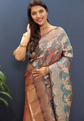 Grey banarasi silk blend saree with gold zari floral weaving & rich pallu 3