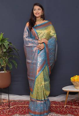 Light green banarasi silk blend saree with sky blue zari border & woven pallu 2