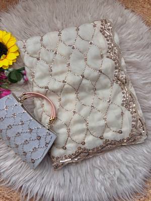 White Color Beeds Work Silk Blend Saree 5