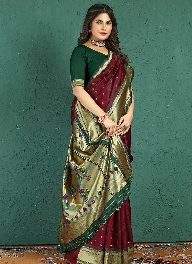 Maroon banarasi silk blend saree with zari weaving & dark green paithani border