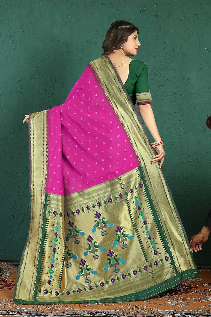 Magenta banarasi silk blend saree with zari weaving & dark green paithani border