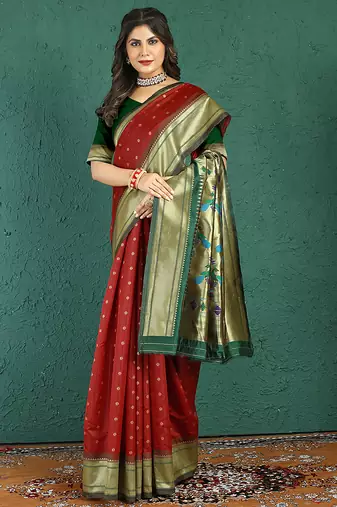 Maroon banarasi silk blend saree with zari weaving & dark green paithani border