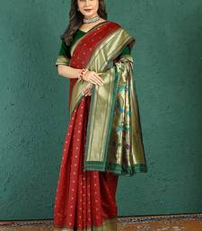Maroon banarasi silk blend saree with zari weaving & dark green paithani border