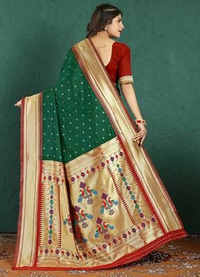 Dark green banarasi silk blend saree with zari weaving & maroon paithani border 2