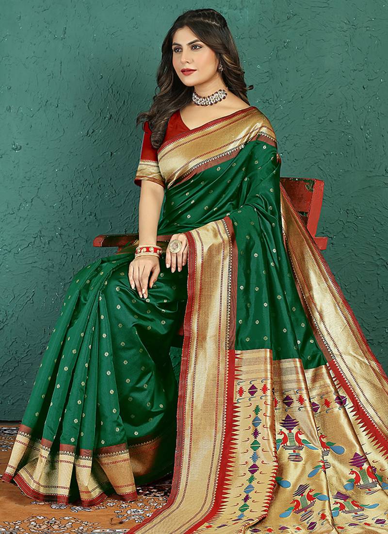 Dark green banarasi silk blend saree with zari weaving & maroon paithani border