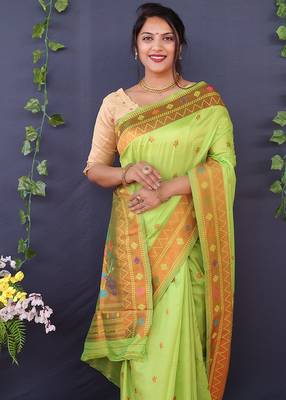 Light green banarasi silk blend saree with copper zari butti & geometric woven border 3
