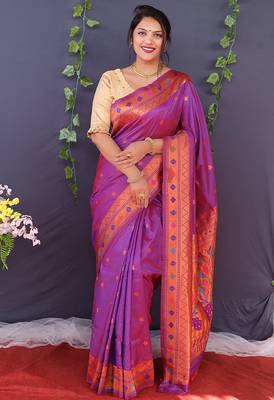 Magenta purple banarasi silk blend saree with copper zari butti & geometric woven border 1